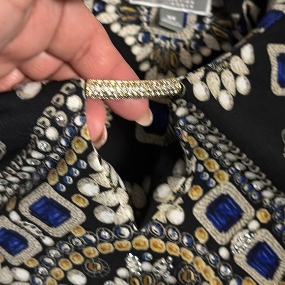 JM Collection Women Top Sz 3X Black Tan Royal blue Gem Print Keyhole Blouse - Picture 4 of 8